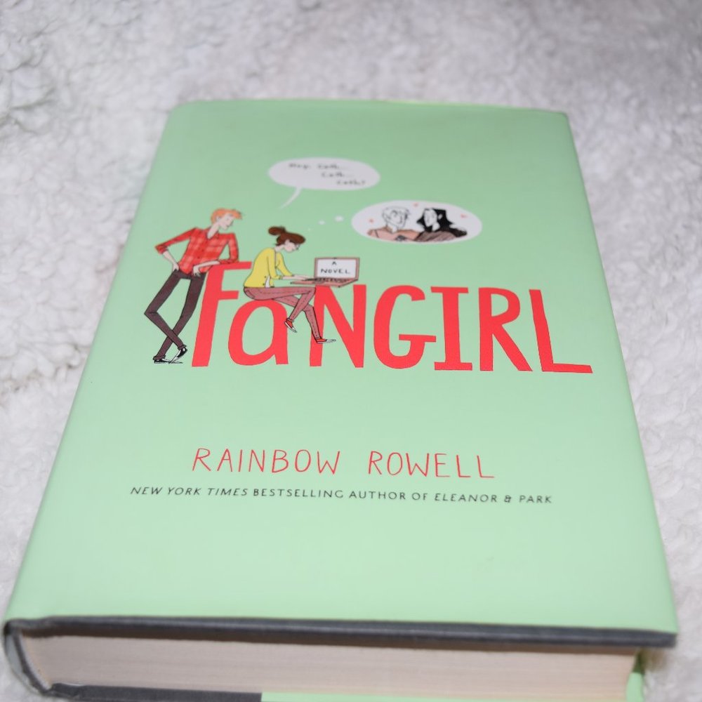 Fangirl: A Novel Hardcover HC/DJ Rainbow Rowell First Edition 9781250030955 $19